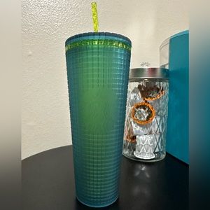 Starbucks tumbler